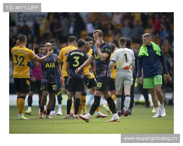 博尼法斯 vs 凯恩：力量型中锋与顶级射手的差距解析